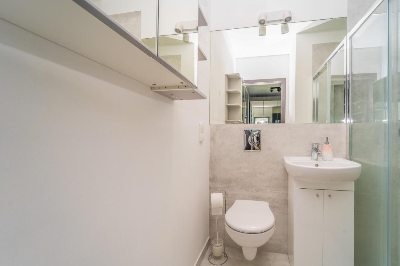 Harmonia Oliwska Apartment กดัญสก์ ภายนอก รูปภาพ